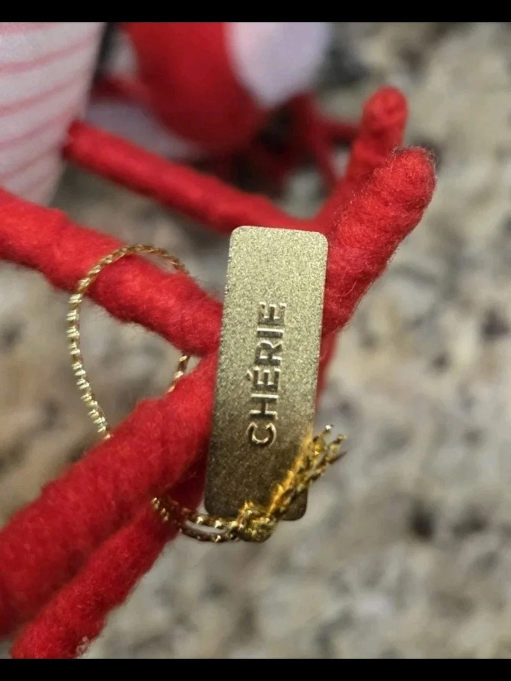 Target Spritz FEATHERLY FRIENDS Valentines Birds Fledge & Cherie 2023 2024 Heart